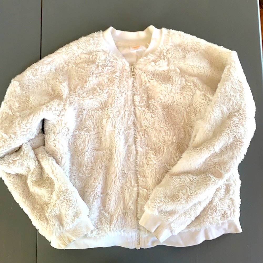 Fuzzy Jacket-girls xl